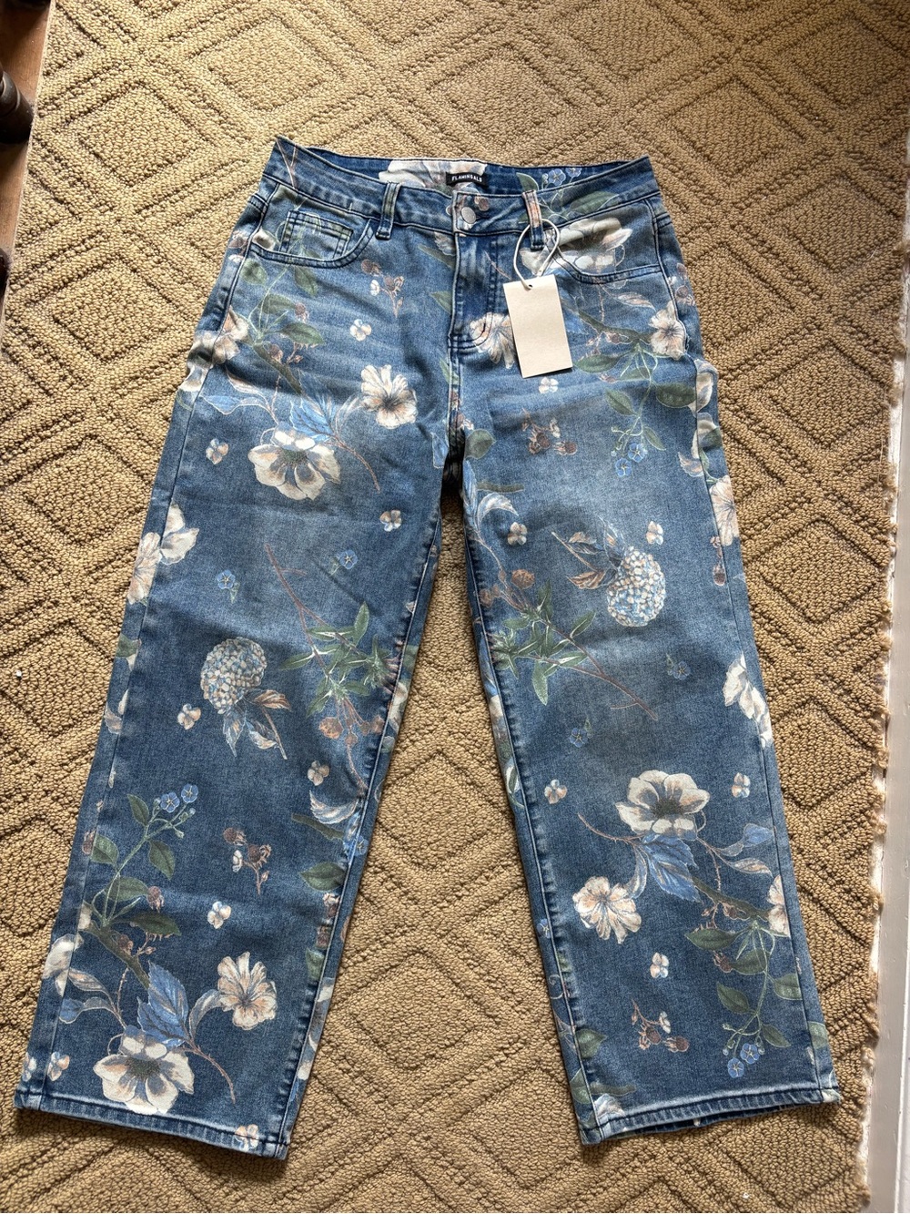 Women’s Floral Straight-Leg Jeans in Blue